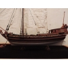 Модель корабля ручной работы. Голландская яхта 17 века.