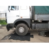 Прочные полы для автосервиса по ремонту грузовых автомобилей