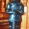 Рыцарь тевтонский с мечом-скульптура из металла.