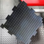 Промышленное напольное покрытие из резиновых модулей Резиплит Double rubber