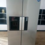Продам новый холодильник  bauknecht )  германия)