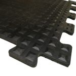 Недорогая плитка из литой резины для пола в гараже или ремонтной мастерской цена - качество